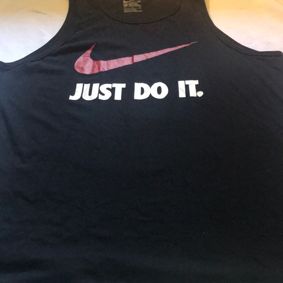 Two men’s Nike tank tops size XL - Picture 1 of 2